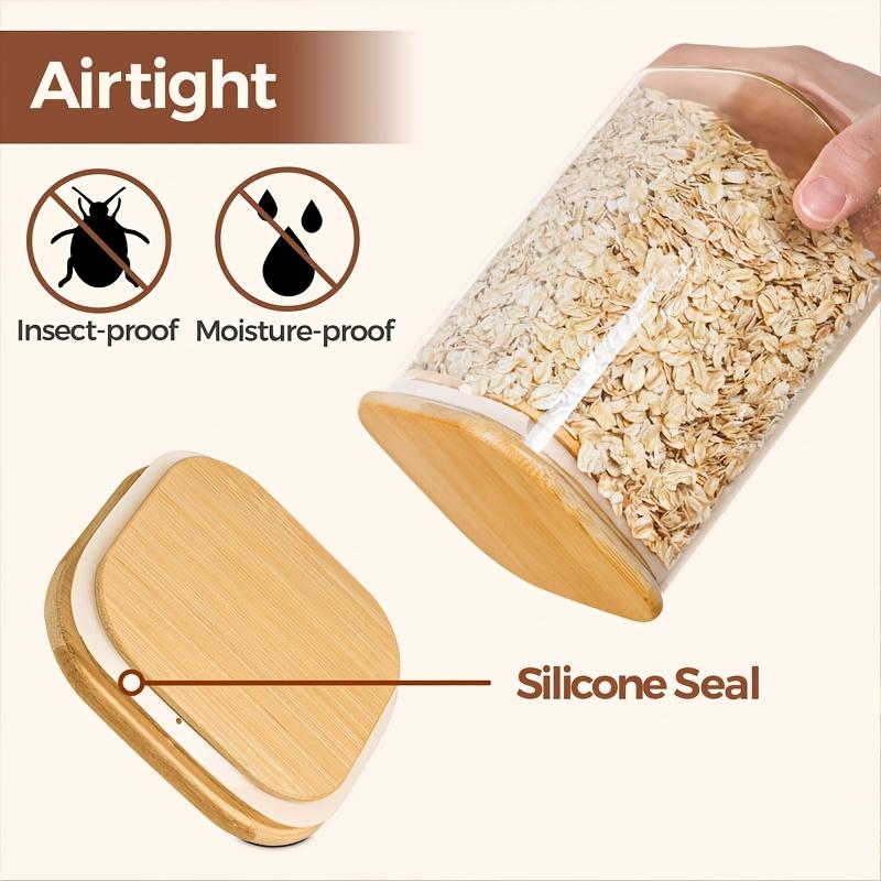 Glass sealed jar with spoon, kitchen miscellaneous grains and dried fruits storage bottle, bamboo and wood lid with spoon, household seasoning jar