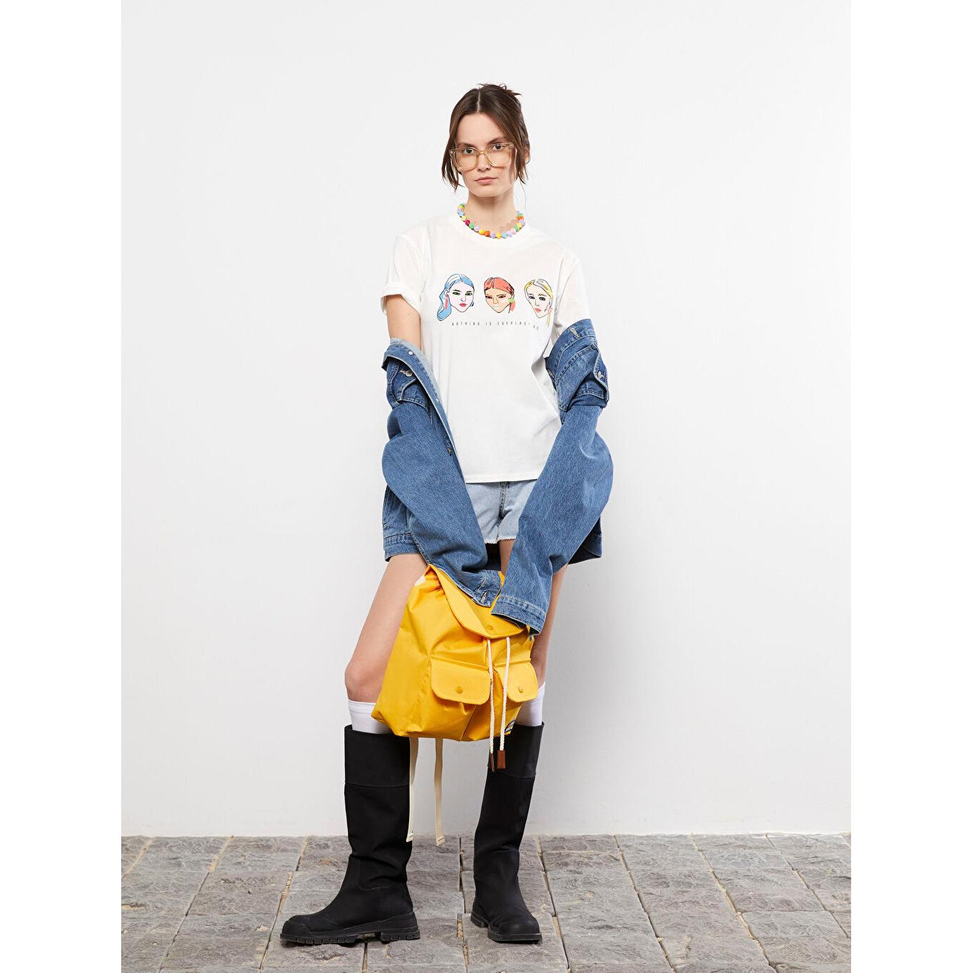 

LCW CASUAL Женская футболка с круглым вырезом и коротким рукавом с принтом цвета экрю