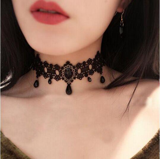European And American Gothic Lace Collarbone Chain Women's Choker Simple Black Punk Accessory Collar