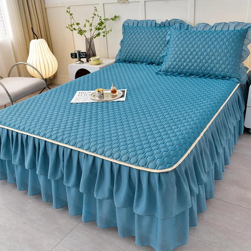 

Princess style latex mat summer 2025 new machine washable air conditioner bed skirt soft mat ice silk mat three-piece set 1.5x2.0m 3pcs