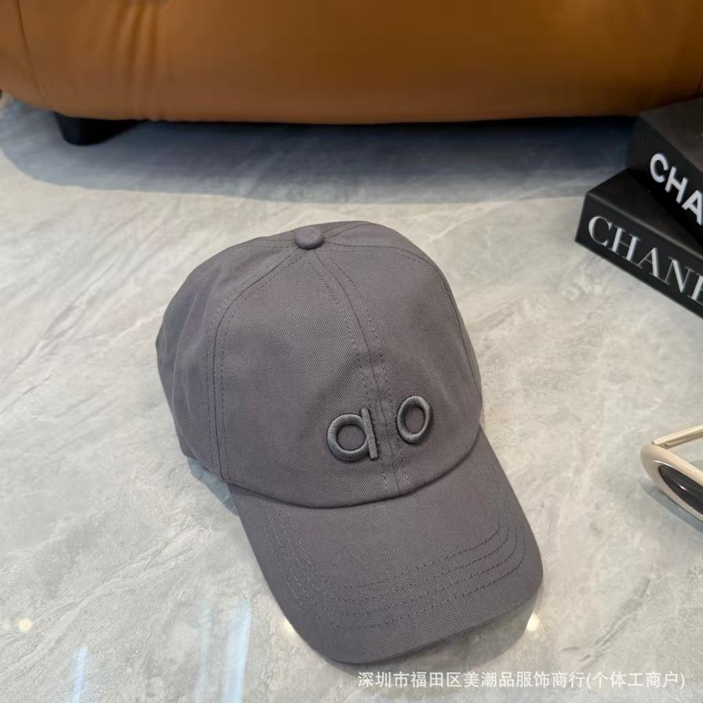 Spring and Summer Embroidery Three-dimensional Letter Baseball Cap Outdoor Sunscreen Shading Casual Outing Versatile Peaked Cap Men and Women
