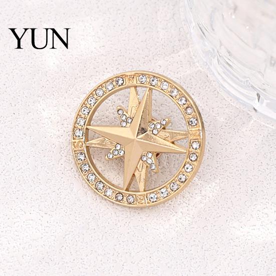 Decorative Bag Pin Vintage Rhinestone Star Compass Brooch, Men Women Alloy Unisex Fashion Accessory Lapel Pin, Badge Jewelry for Clothing Decor Daily