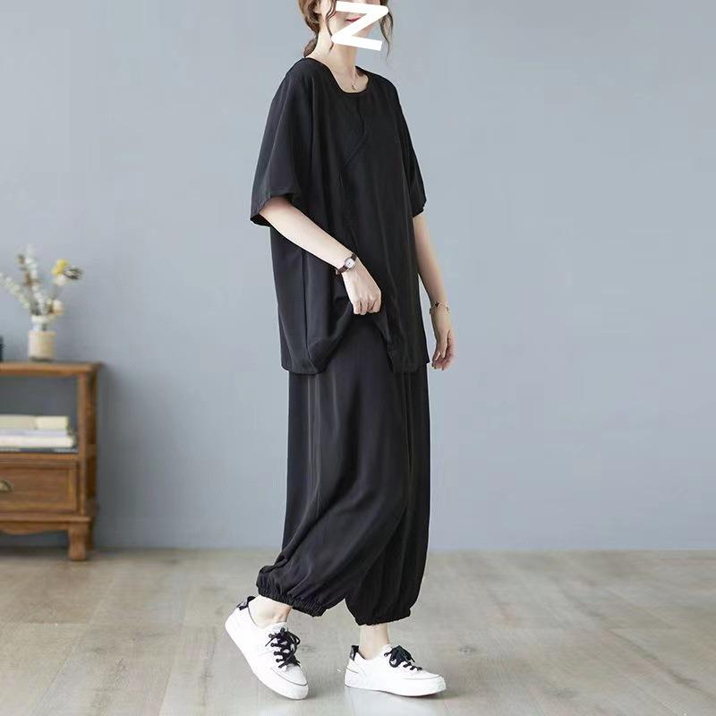 Plus-size Women's Slimming Ensemble with Extra Padding and Oversized Summer Casual Sports Set