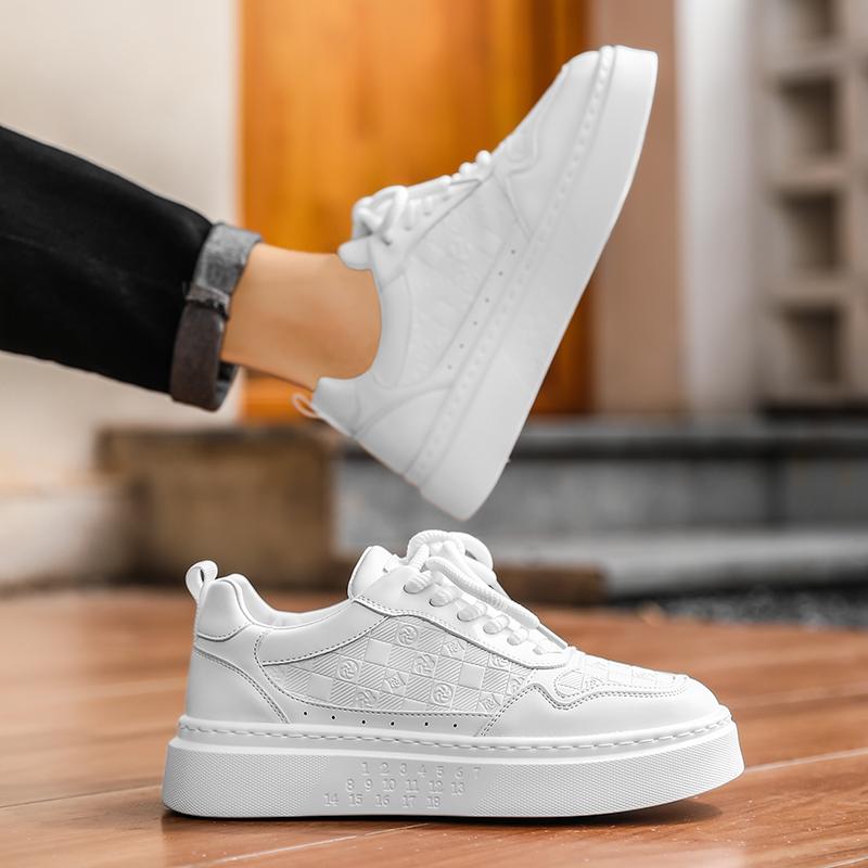 Men 's Casual Four Seasons Fashion Students Comfortable Sneakers Boys Trending Soft Sole Breathable Shoes