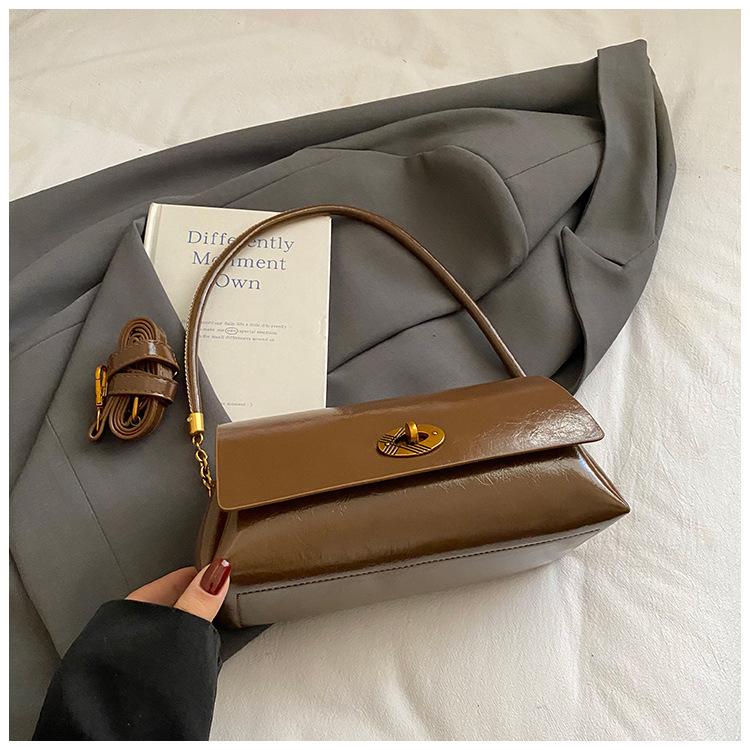 Маленькая сумка-подмышка из вощеной кожи, женская, новая 2025, высококлассная нишевая сумка через плечо, дорожная, ретро, сумка-мессенджер через плечо