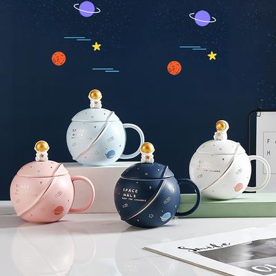 400ml Space Ceramic Mug with Spoon Lid Lovely Astronaut Mugs Astronaut Moon Landing Water Cup Milk Coffee Cup Drinkware