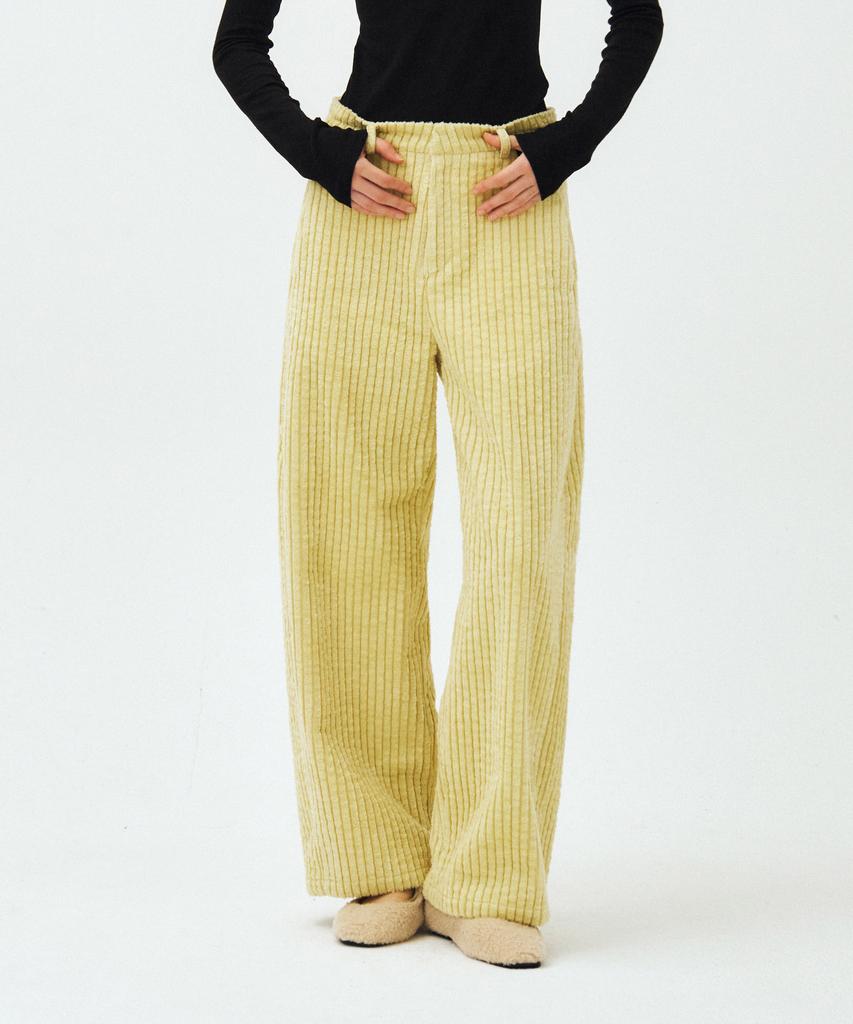 MAIS Heavy Wide Corduroy Pants / Green