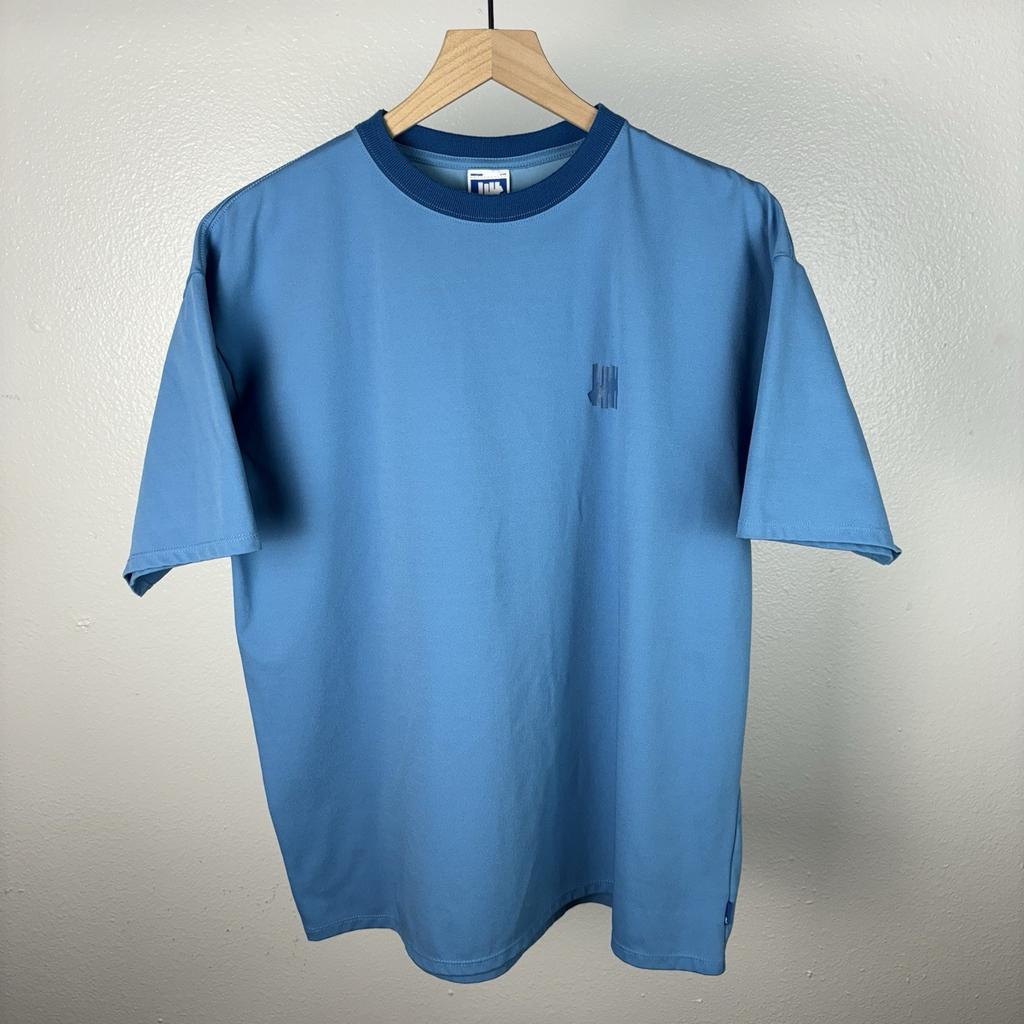 UNDEFEATED Classic Logo Double Sided Blue Skate Punk T Shirt Size Medium Unisex T-Shirt
