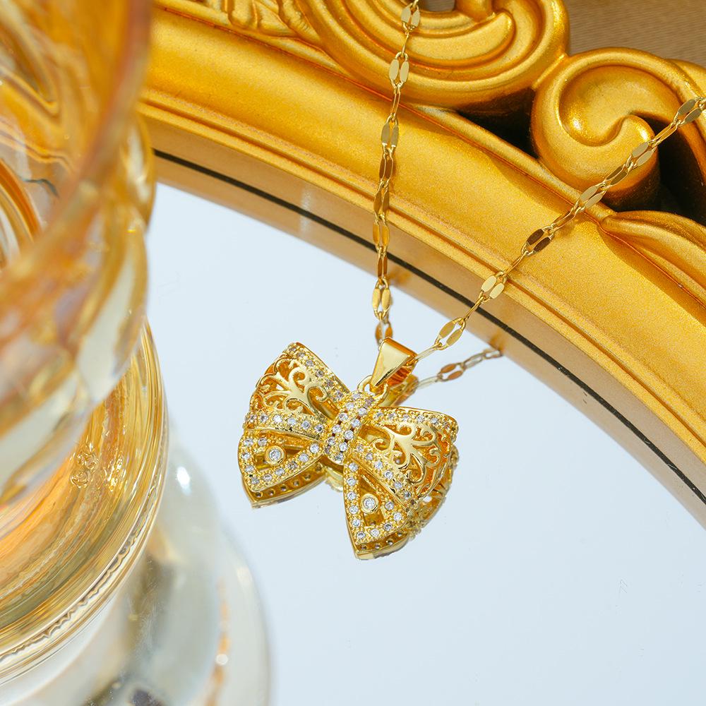 Titanium Steel Zircon Butterfly Pendant Necklace - Simple & Versatile Clavicle Accessory