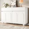 Sideboard Wohnzimmer mit geschwungenen Türen, Moderner Schrank aus Spanplatte und MDF, Runde Metallfüße
