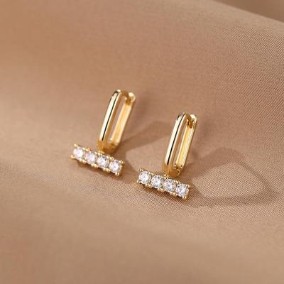 Women's Zircon Earrings: Minimalist Geometric Design, Diamond-studded, Small, and Comfortable for Sleeping Without Removal.