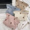 Schattige Cartoon Beer Corduroy Make-uptasjes voor Dames Draagbare Dames Clutch Portemonnee Lippenstift Make-up Doosje Commute Vrouwen Opbergtas