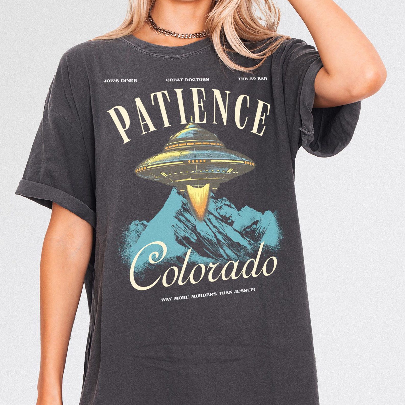Patience Colorado Resident UFO T-Shirt: Alien TV Show Tee 4XL