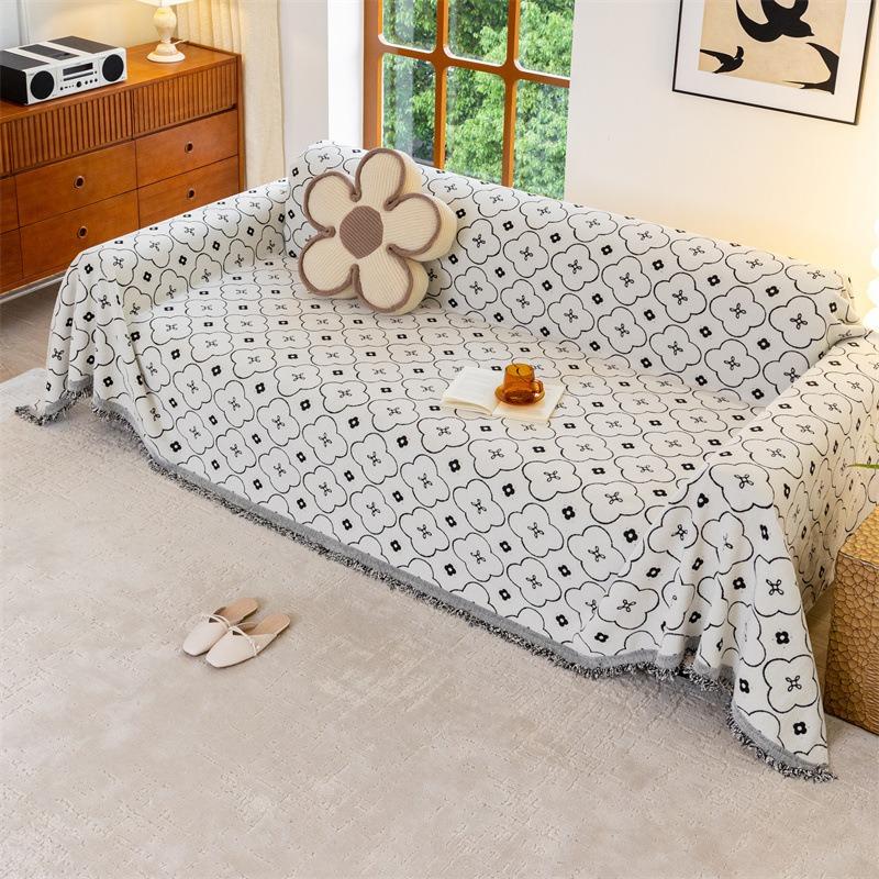 All-inclusive high-end feeling, universal in all seasons, all-in-one cover blanket, chenille sofa towel, non-slip cover cloth sofa cushion.