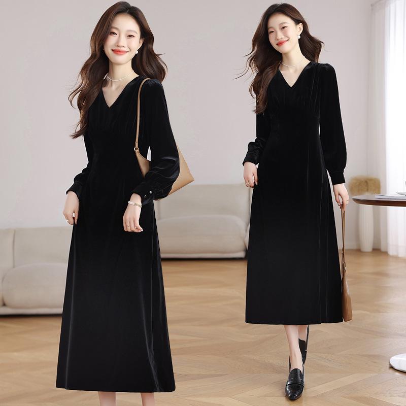 Genuine Velvet V-Neck Slim Long Dress for Women - French Chic Style