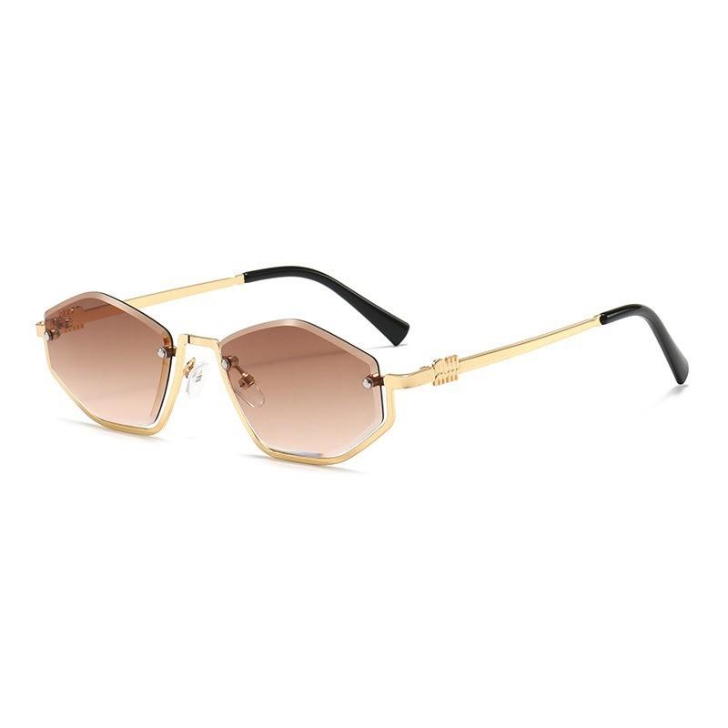 Vintage Geometric Metal Sunglasses With Uv400 Protection For Fashionable Travel And Outdoor Activities