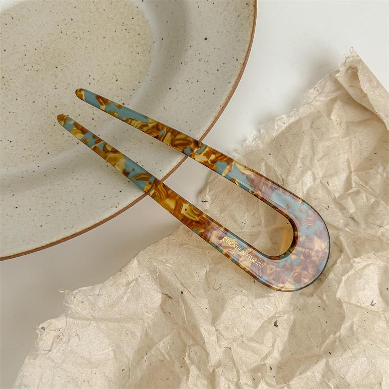 Elegant U-Shaped Acetate Hairpin for Women - High-End, Classic Large Hair Stick for Updos, Modern Design