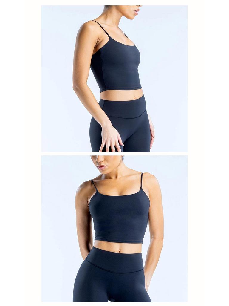 DFYNE Schönes Rücken Yoga Tanktop: Schlankmachendes U-Ausschnitt-Camisole mit dünnen Trägern.