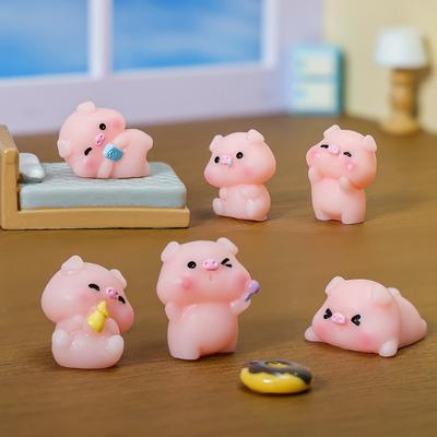 Roztomilé kreslené selátko Kreativní auto Domov Stolní pryskyřičné řemeslo Dekorativní malé ozdoby