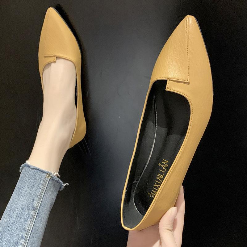Spring and summer new low-heeled flat-bottomed shallow-mouth commuter casual single shoes women's tide