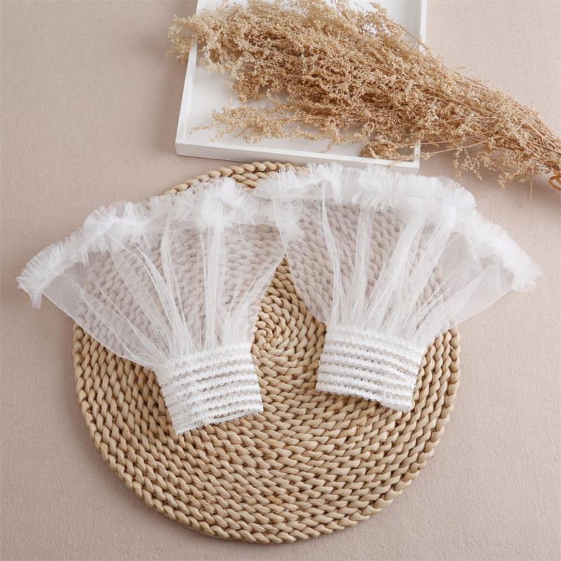 New White Women Detachable Sleeve Fake Cuffs Female Lace Pleated Flare Sleeve False Cuffs Ruffles Wristband Decorative Accessory