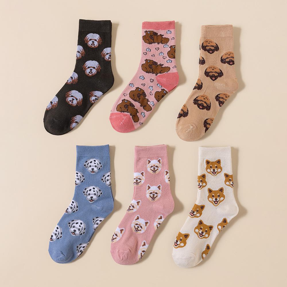 

Korean Style Women s Mid-Calf Cartoon Dog Cotton Socks - Fashionable & Cute One Size чорний