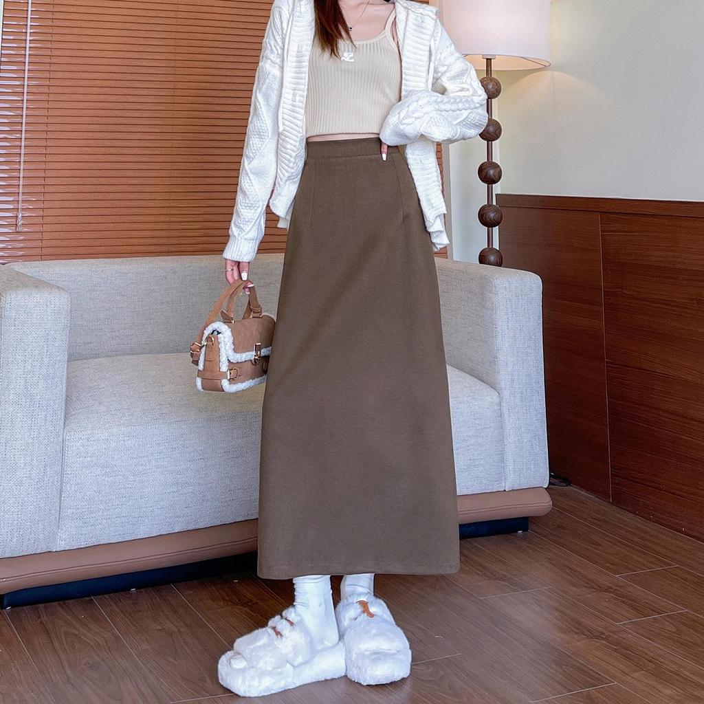 Khaki Wool High-Waist Slimming Midi Skirt for Women - A-Line, Hip-Hugging, Spring/Autumn 2026
