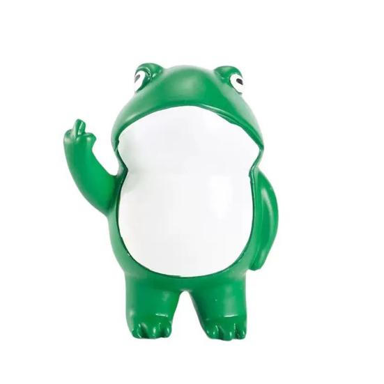 Flip-off Frog Figurine Resin Standing Frog Ornament Rebellious Middle Finger Mini Frog Statue for Home Office Desk Decoration