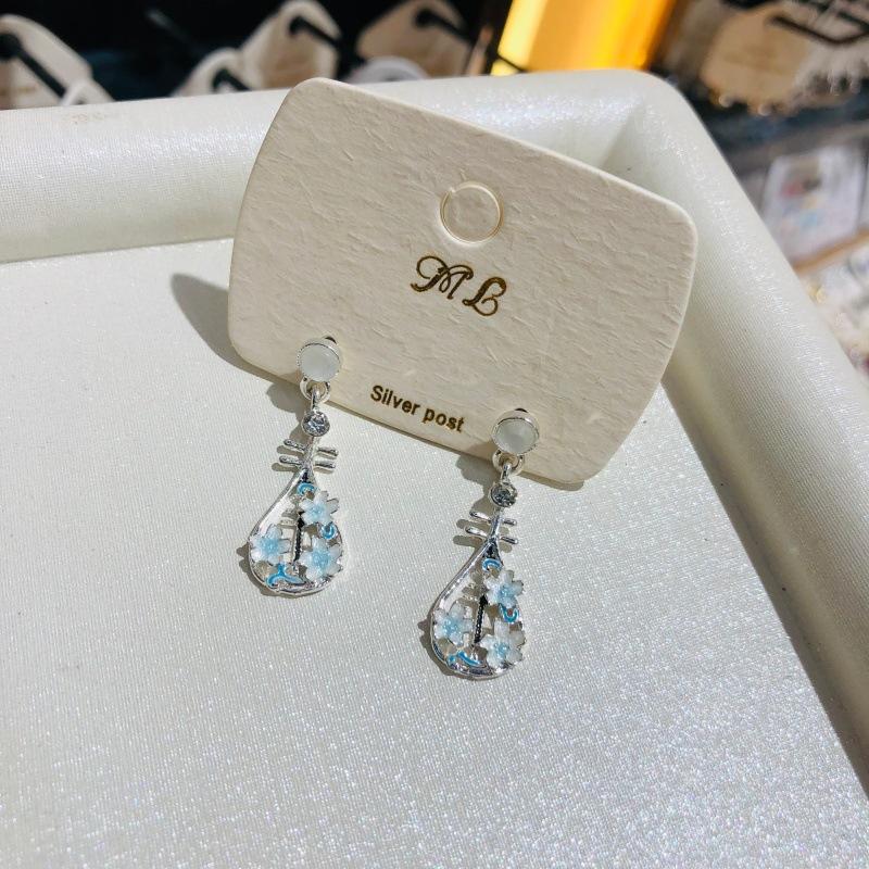 Steel Fun Chinese Style Pink Green Pipa Butterfly Earrings for Women Girl Vintage Chinese Knot Folding Fan Ethnic Style Ear Stud