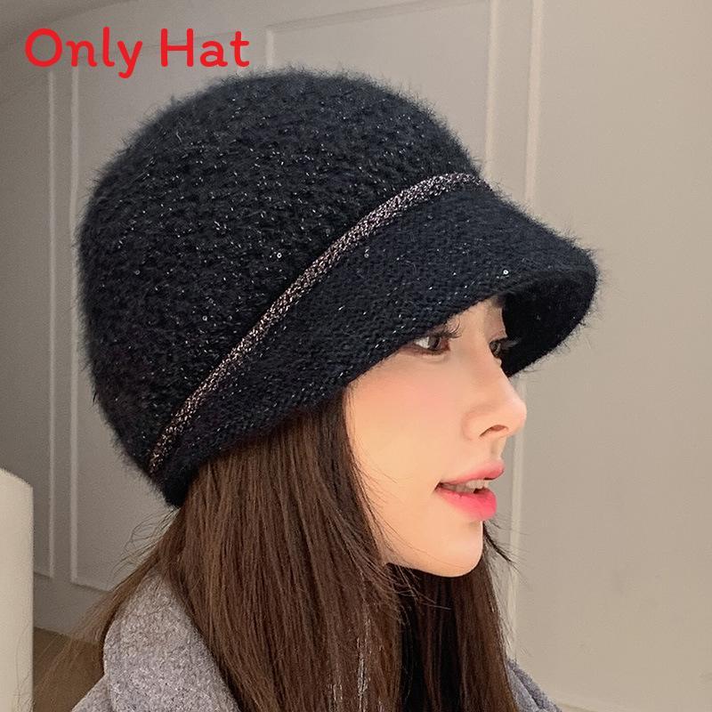 

Short Brim Beret Hat With Ear Protection For Women Made Of Cashmere Wool For Fall Season чорний