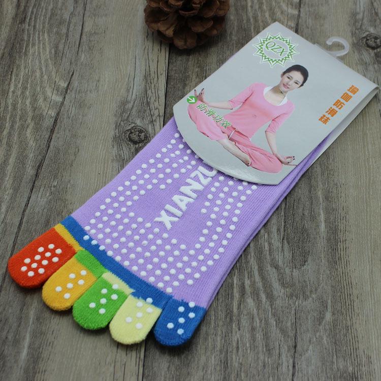 Non-Slip Yoga Socks Five-Finger Socks, Women'S Color Medium Tube Five-Toe Socks