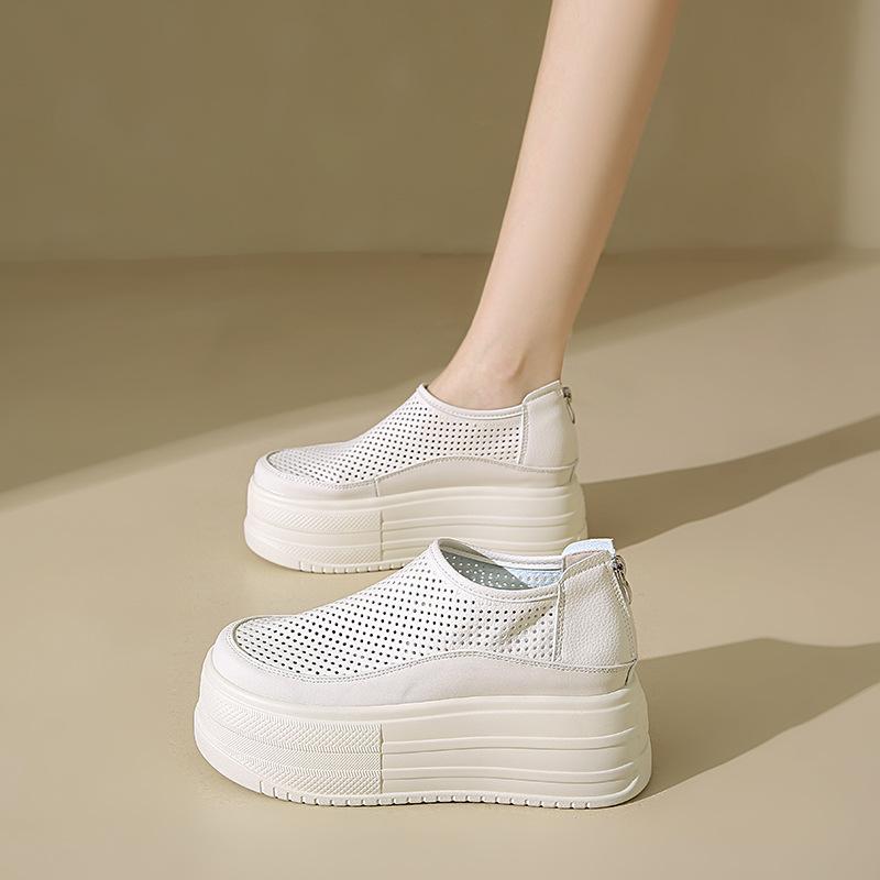 

Мягкие кожаные белые туфли на толстой подошве для занятий спортом на доске 37