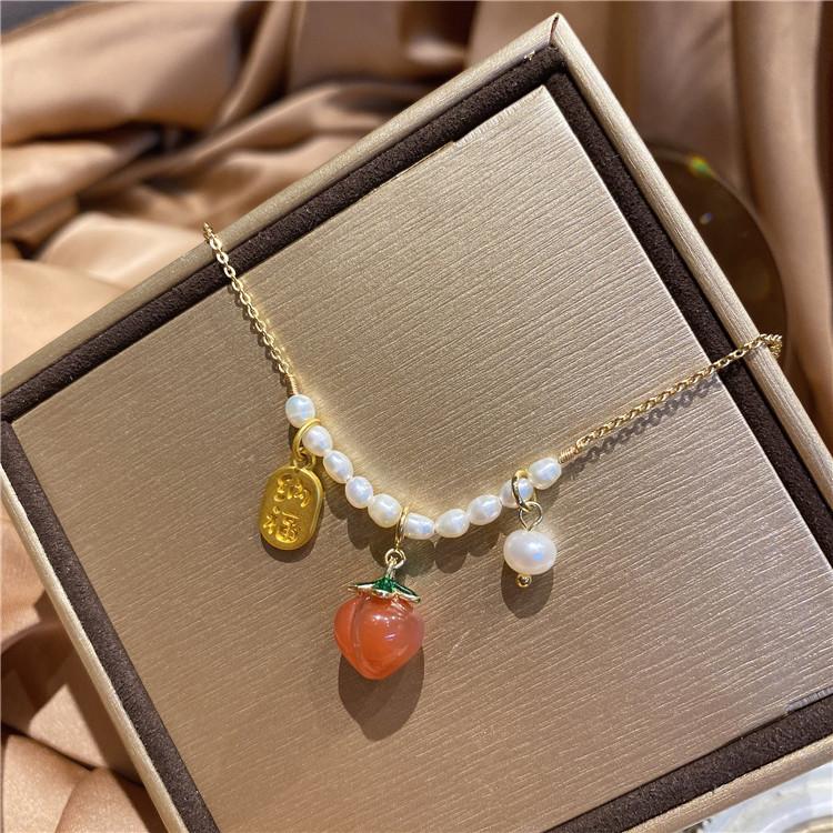 South Korea Dongdaemun Nanhong Peach Necklace Simple Freshwater Pearl Clavicle Chain Fashion Metal Chain Necklace Female
