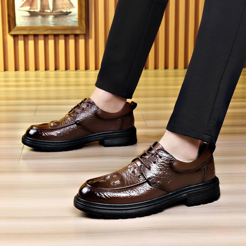 2024 New Men's Business Leather Shoes Crocodile Pattern Casual Leather Shoes Wear-resistant Casual Single Shoes Men's Leather Shoes a Generation