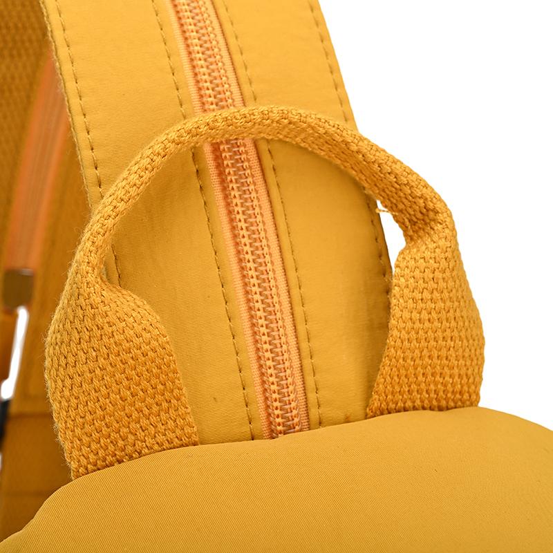 Sac à dos multifonctionnel pour femme Grande capacité Sac bandoulière poitrine pour extérieur et trajet