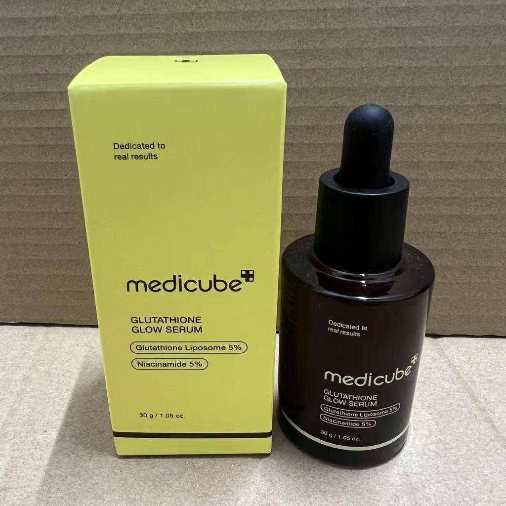 Kim Hee-sun's Medicube Kollagen Hautpflege-Set – Ampulle, Serum, Sonnenschutz, Gesichtsreiniger, Schlammmaske