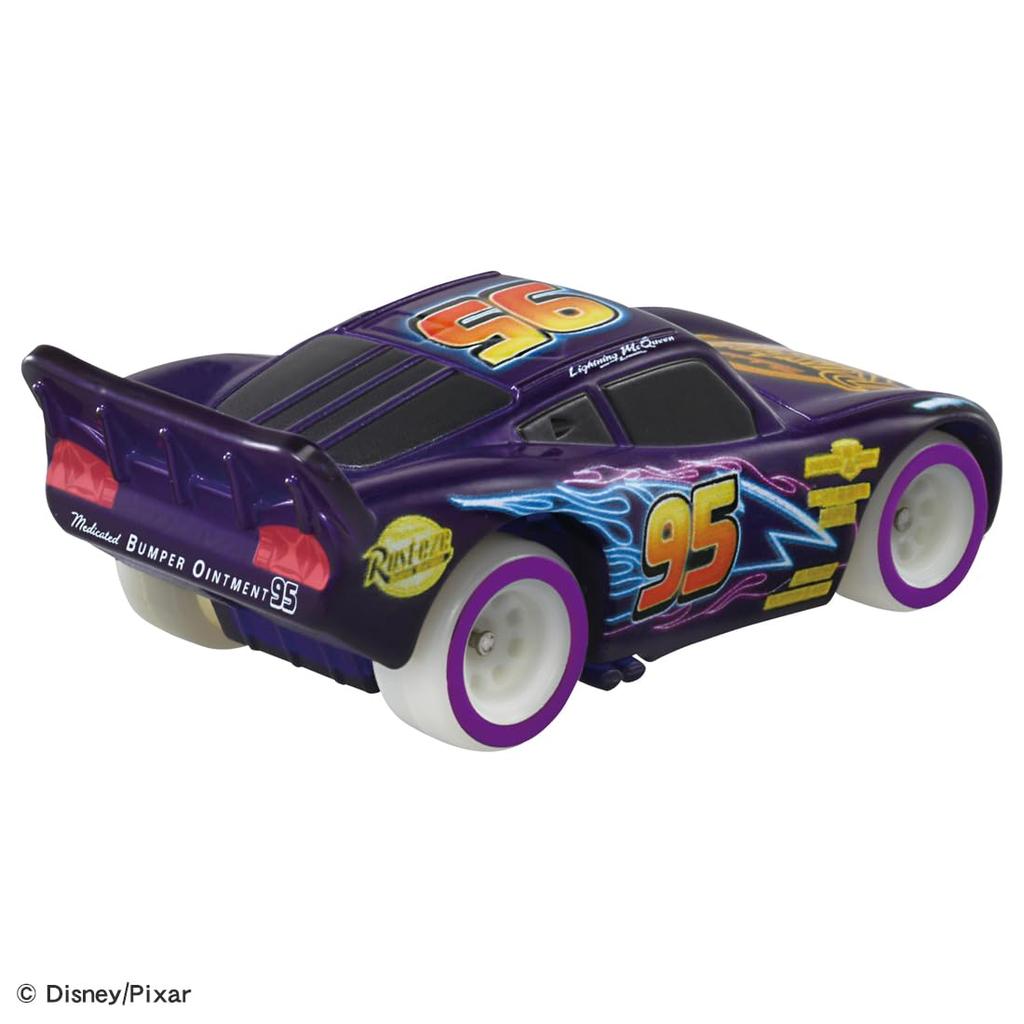 TAKARA TOMY Disney Cars Tomica Lightning McQueen McQueen Day Miniature Car Toy for Ages 3 and Up (Lightning 2025)