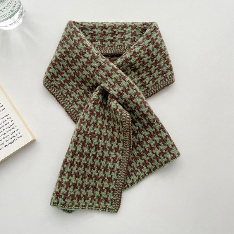 Lazy Cross Scarf Women's Autumn and Winter Fashion Versatile Couple Neck Protection Thickened Warm Soft Waxy Knitted Scarf