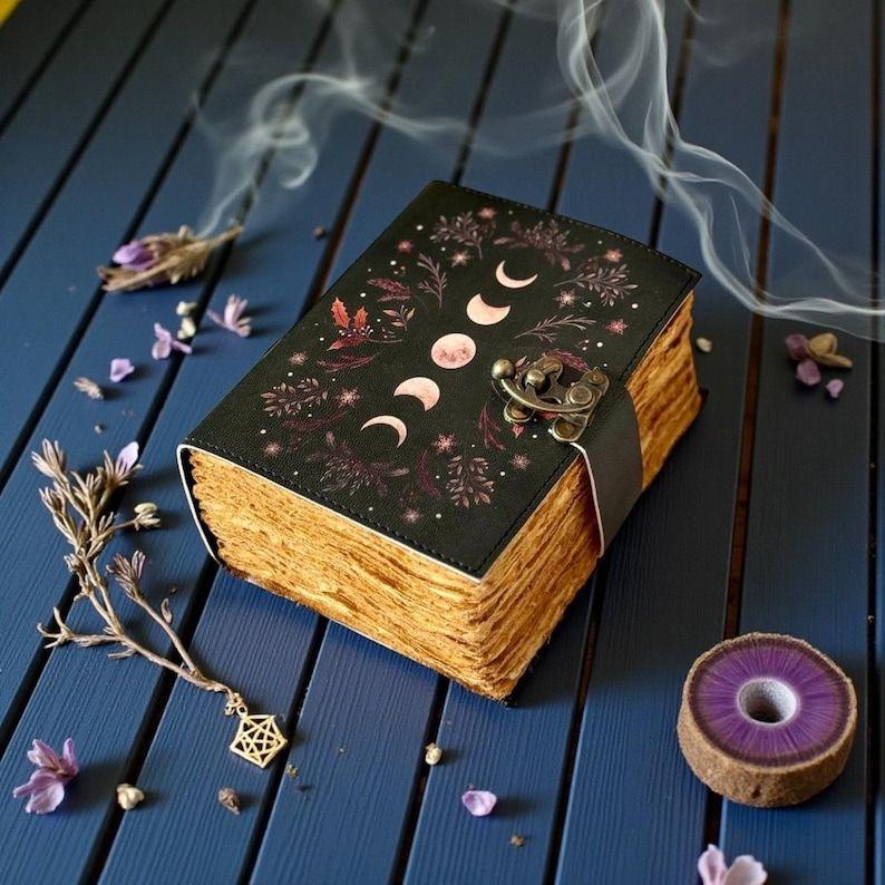 

200 Pages Moon Phase Leather Grimoire Journal: Deckle Edge Book of Shadow 7 x 5 inch / 200 Page