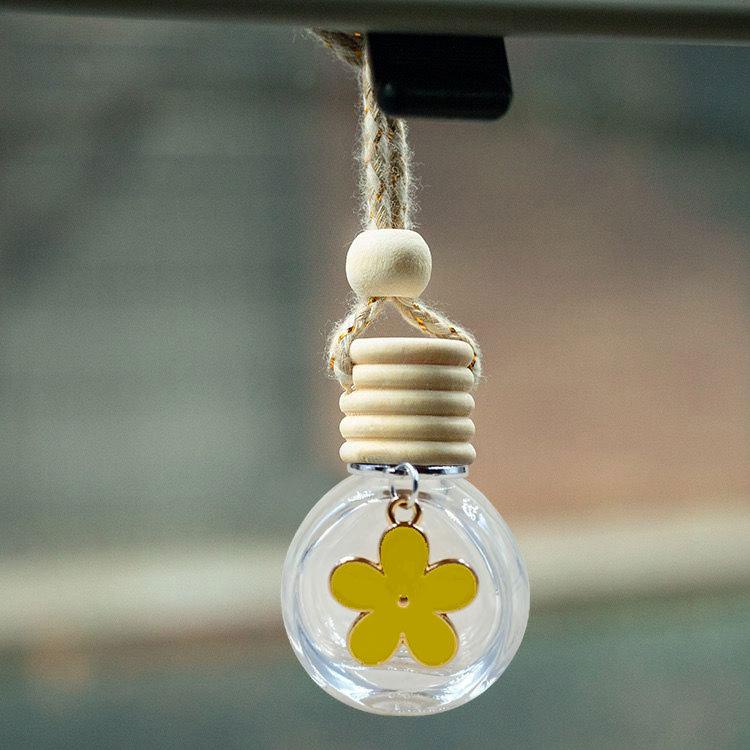 Hanging Car Air Freshener Pendant – Long-lasting Light Scent for Rearview Mirror Ornament