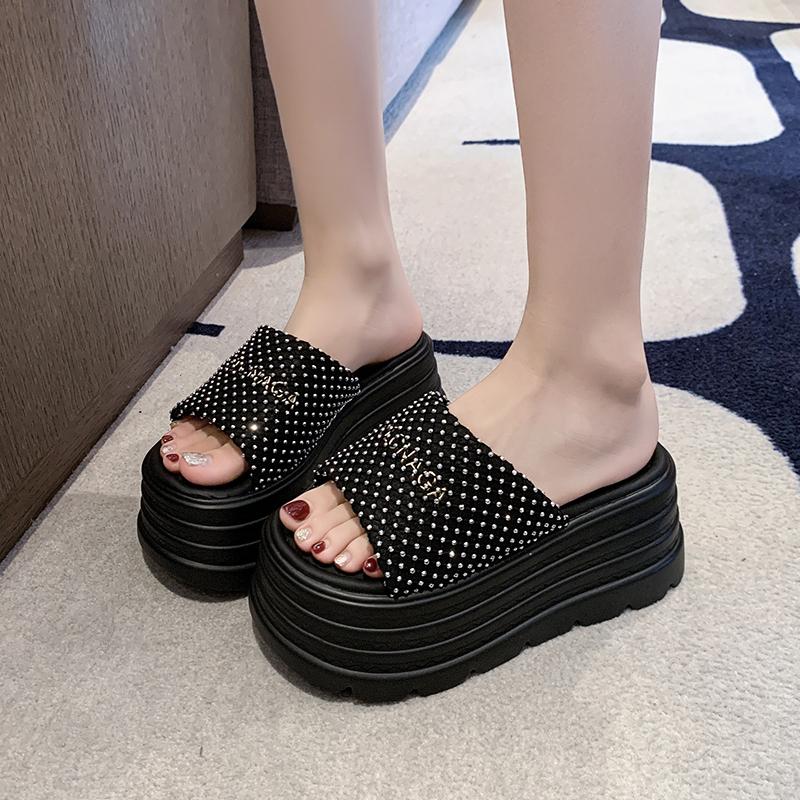 Fashion 8.5CM Casual Wedge Slippers Women Crystal New Summer Platform Sandals Woman Open Toe Comfortable Female Chunky Beach Slippers