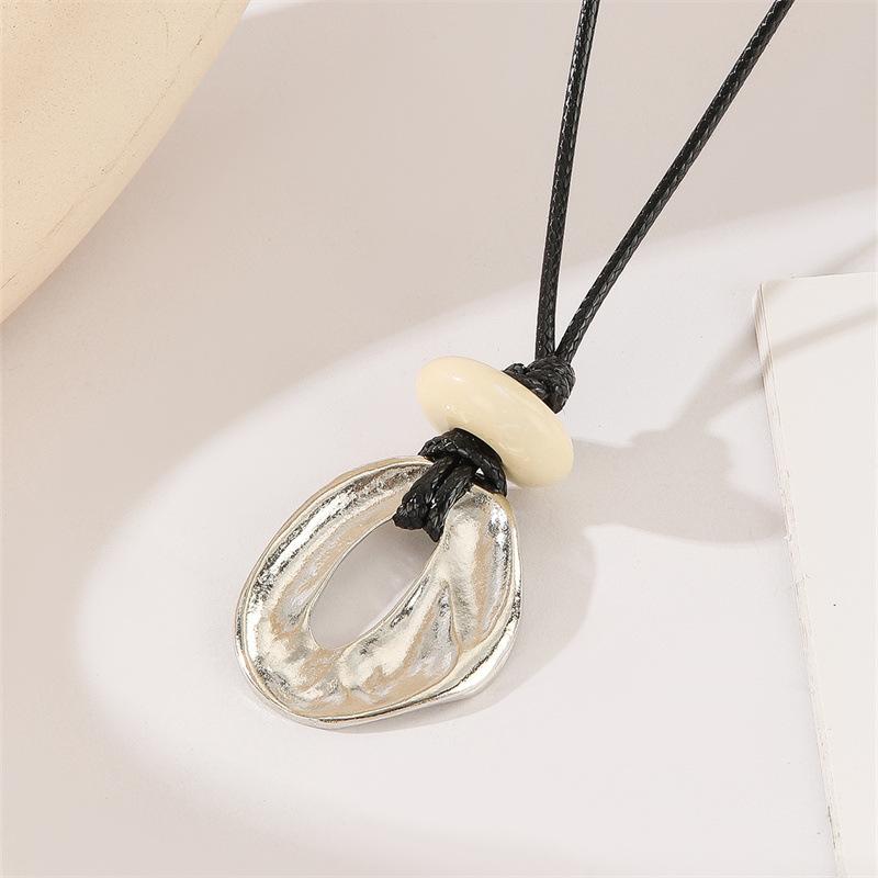 Irregular Metal Pendant Long Necklace Women's Elegant Collar Chain Neck Accessory
