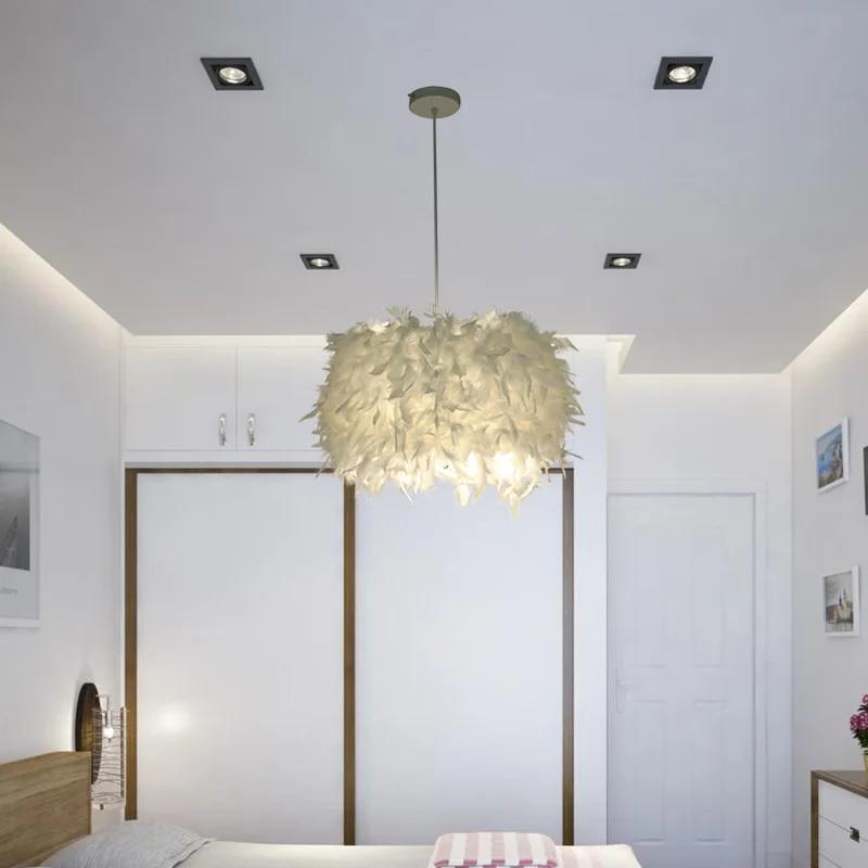 Pendant Lights E27 Feather Romantic Pendant Lamp For Living Room Lighting HangLamp Goose Feather Suspension Luminaire ZM1109