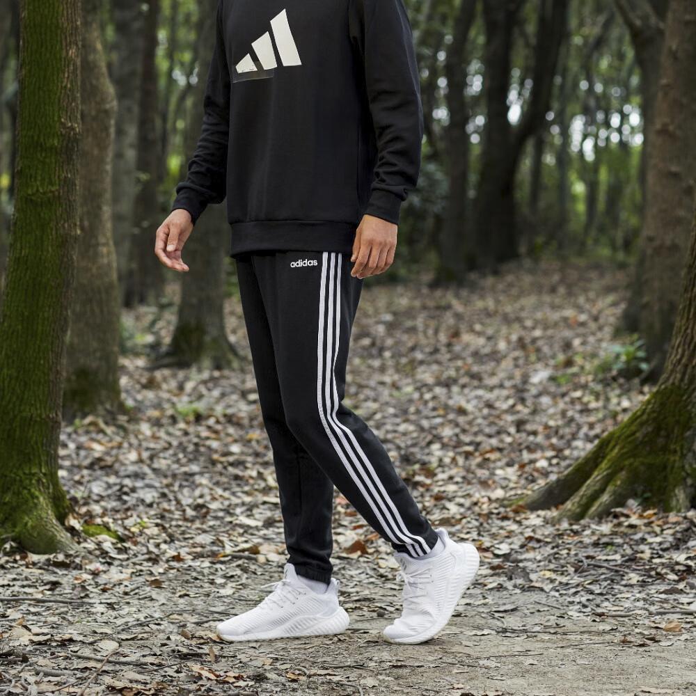 Adidas Pantaloni din fleece Essentials cu 3 dungi Pantaloni pentru bărbați Negru DQ3093