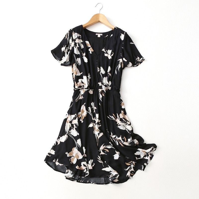 

Foreign Trade Original Order Export Noil Poplin Dress Elegant V-neck Waist-Controlled Slimming Print Artificial Cotton Skirt Summer Women s Clothing Black Flower printing and dyeing Euro-M