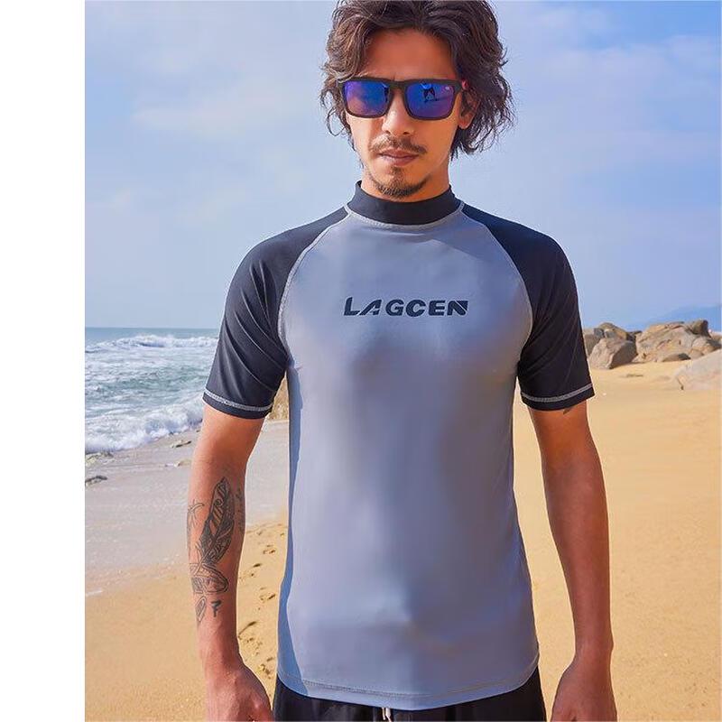 

Water Sports Short Sleeve Rash Guard L