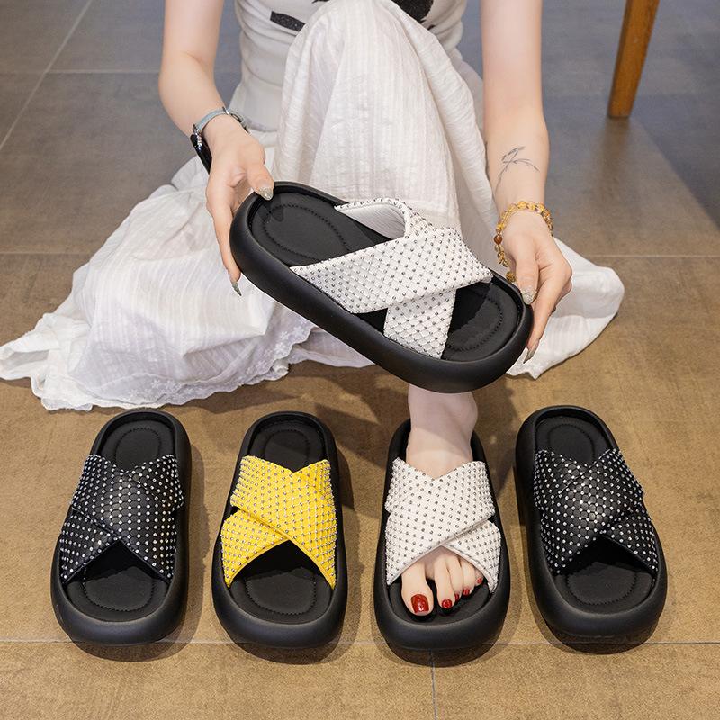 Rhinestone cross with platform slippers women's 2025 new outer wear high-end non-slip sandals