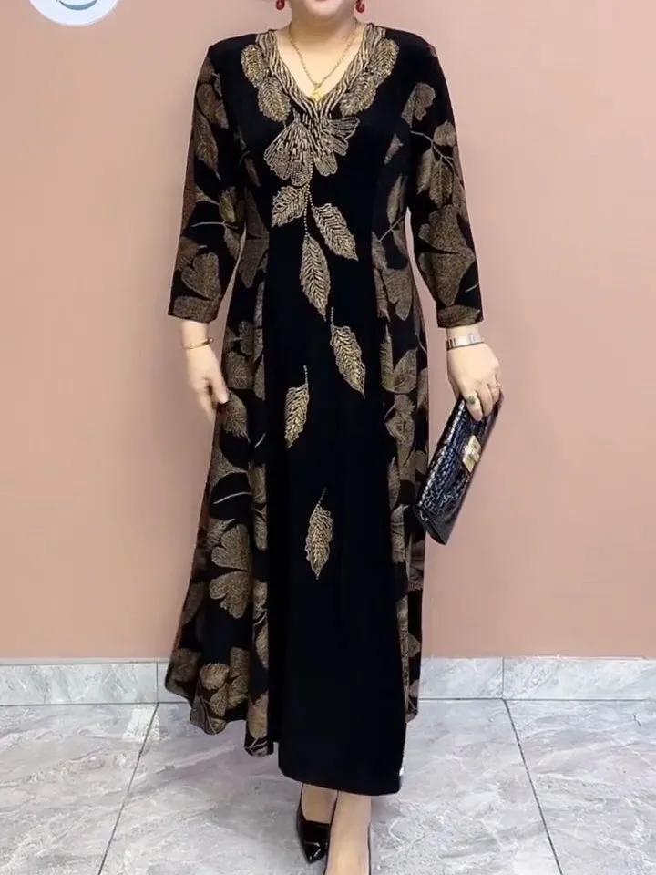 Autumn Women's V-Neck Velvet Dress Plus Size Loose Printed Long Dress