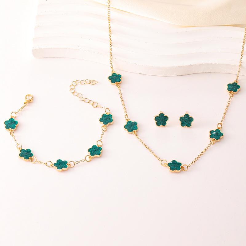 Xiyin TEMU Lucky Clover Jewelry Set: Necklace, Bracelet  Earrings for Women
