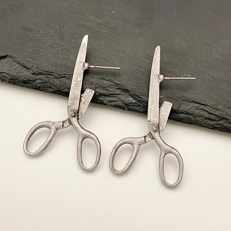 

Gothic Imitation Scissors Exaggerate Stud Earrings For Men Women Vintage Punk Personalized Earrings Jewelry Gift срібний